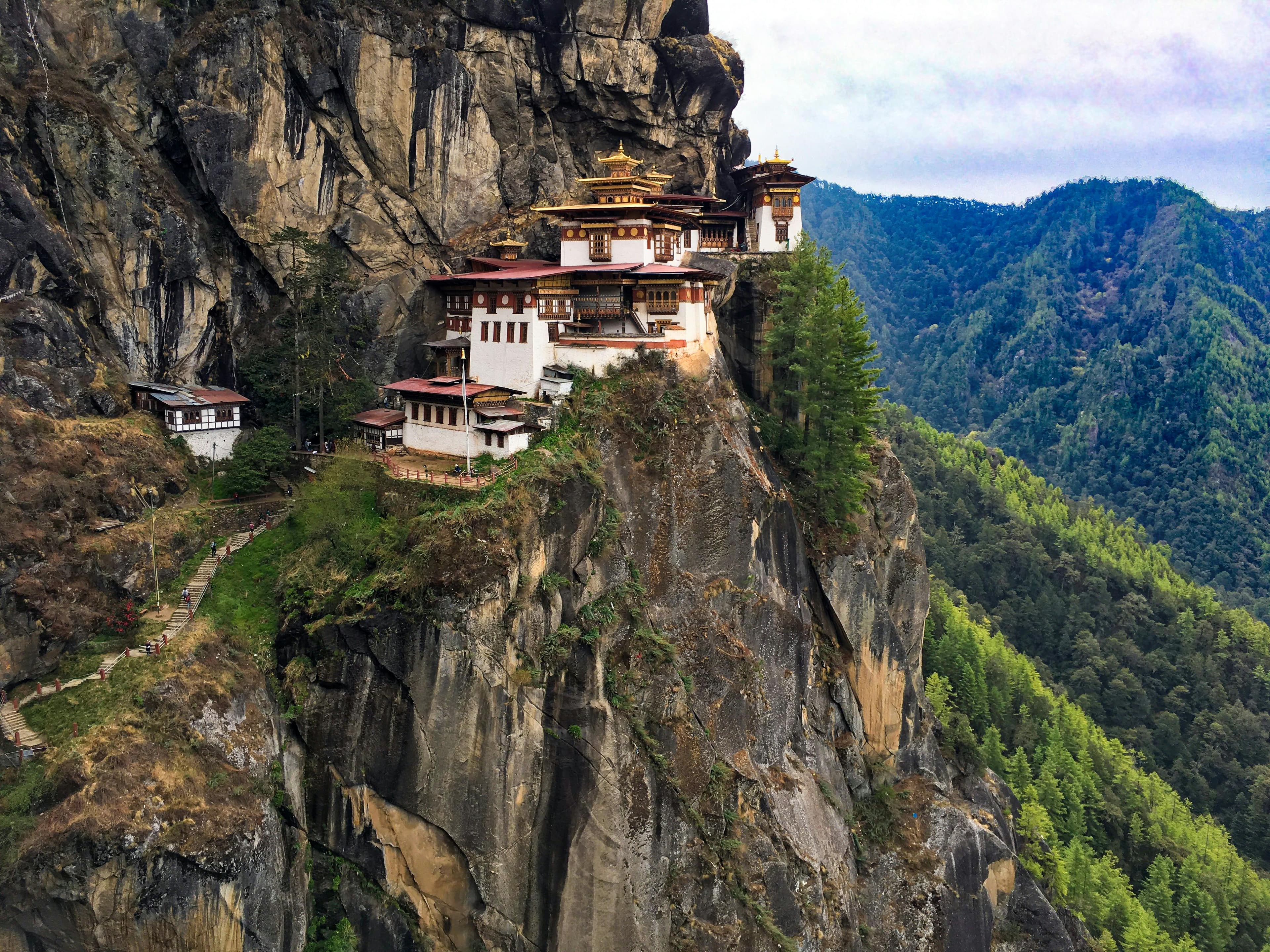 Magical Bhutan Tour – 7 Days & 6 Nights